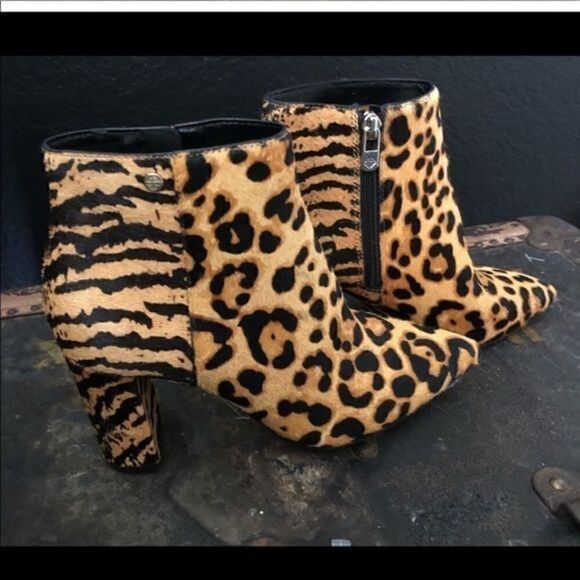 Antonio Melani Calves Fur Brazil Leopard Print Block Heel Booties - Picture 8 of 9